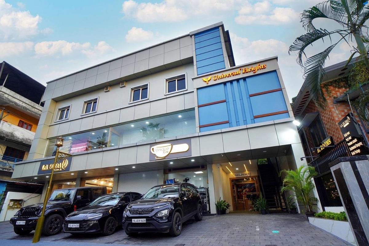 Universal Residency Perumpāvūr Exterior foto